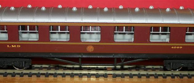 Hornby R4041 LMS Composite