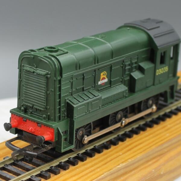 Triang R152 0-6-0 Diesel Shunter - Class 08