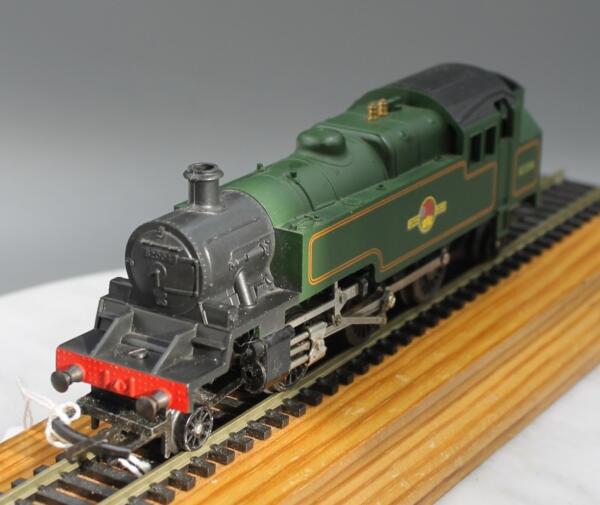 Triang R59 Triang R59 2-6-2 3MT Loco BR Green - Smoker - Dave Angell Trains