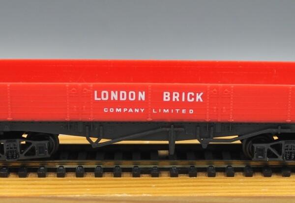 Hornby R219 Bogie Brick Wagon