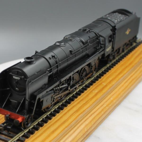 Bachmann 32-857 2-10-0 9F Class Loco. BR Black
