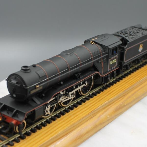 Bachmann 31-551 2-6-2 ex LNER V2 Loco. Green Arrow
