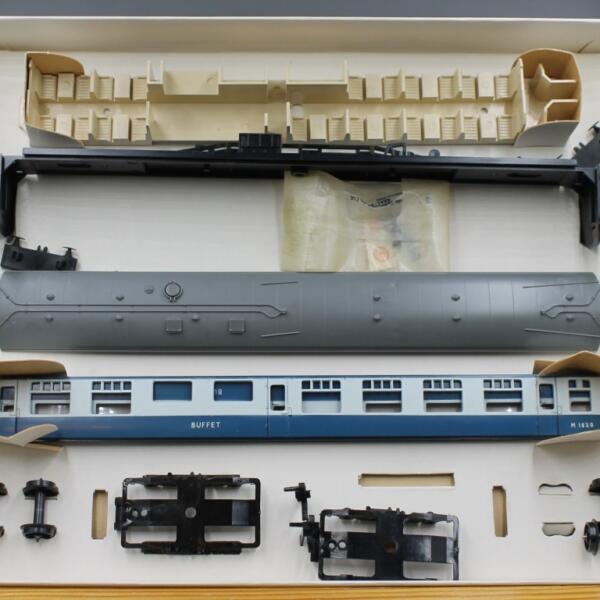 Trix 1958 Mk1 Buffet Car, Coachbuilder Kit - Blue & Grey