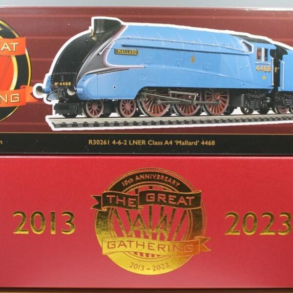 Hornby R30261 'Hornby Dublo' LNER, Class A4, 4-6-2 Loco, 4468 'Mallard': Great Gathering 10th Anniversary