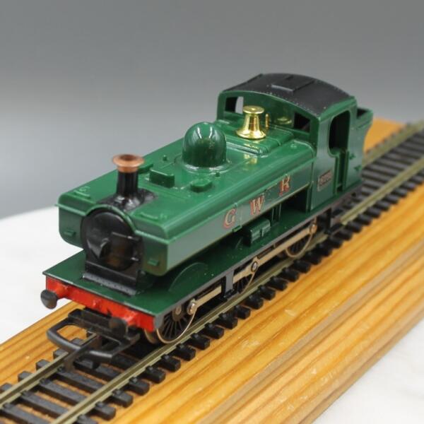 Hornby R051 0-6-0PT GWR - Smoker