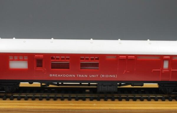 Triang Hornby R740 Breakdown Riding Coach