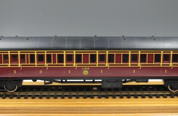 Triang Hornby R747 LMS ex Caledonian First Third Composite