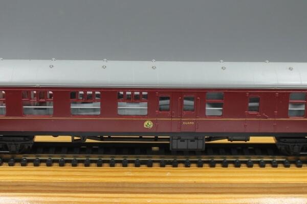 Triang R423 Mk1 Brake 2nd Class Coach