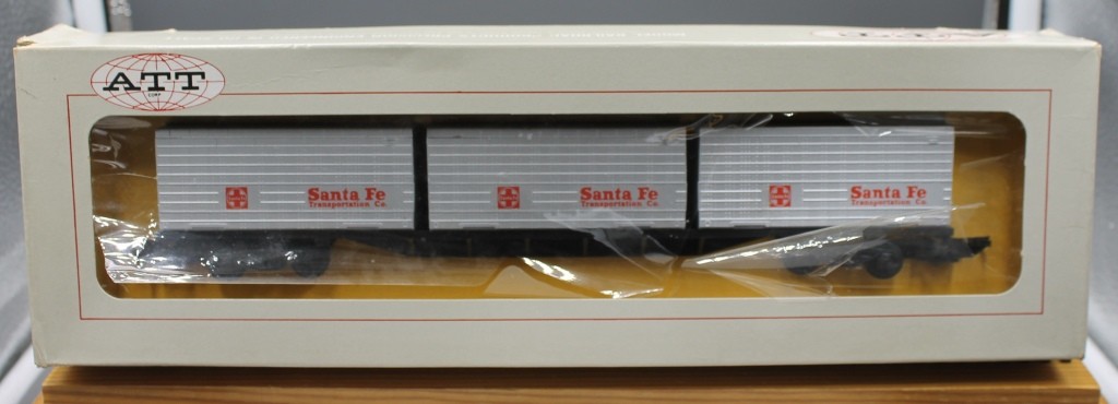 ATT / Triang Hornby 510 Container Wagon 3 x 20' containers - Santa Fe - Image 3