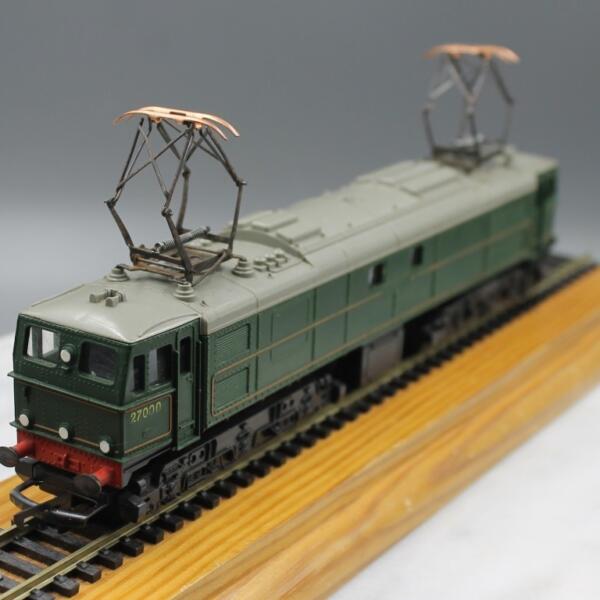 Tri-ang R351 EM2 Electric Loco 27000 Electra - Green